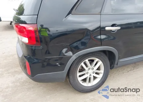 2015 Kia Sorento Lx from USA, damaged, VIN 5XYKTCA62FG604981